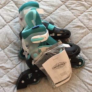 COPY - Frozen Ice and Roller Skates (2 in 1)